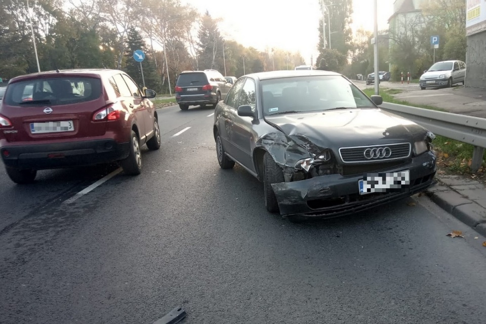Wypadek w Opolu na ul. Nysy Łużyckiej foto: Mario