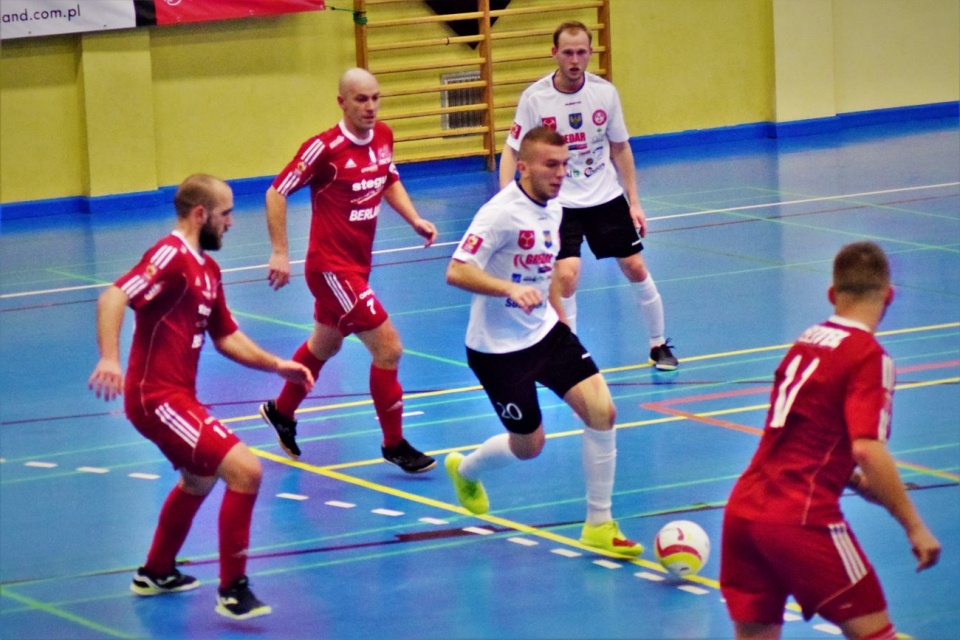 Berland Komprachcice - Gredar Futsal Team Brzeg [fot. Paweł Konieczny]