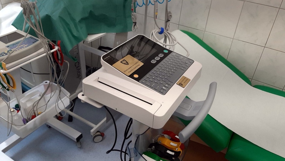 Przekazanie sprzętu dla szpitala MSWiA w Opolu [fot. Mariusz Chałupnik]