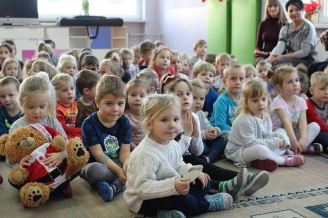 Opole: ruszyły zapisy na wakacje w przedszkolu