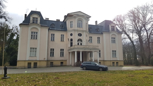 Pałac w Zakrzowie ma nowego właściciela. To przedsiębiorca ze Śląska