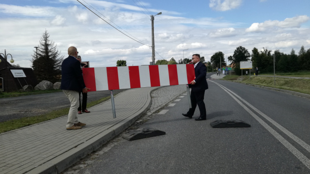 Kierowcy mogą korzystać z drogi wojewódzkiej w Boroszowie. Dzisiaj zakończono remont tego fragmentu trasy Olesno - Gorzów Śląski