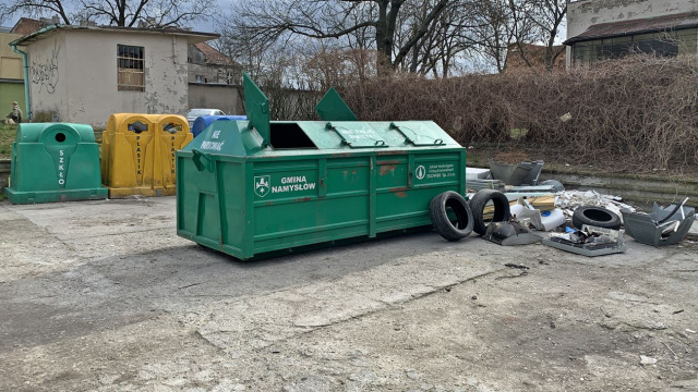 Duże rodziny w gminie Namysłów mają płacić mniej za wywóz śmieci. Do końca roku opracujemy system zniżek