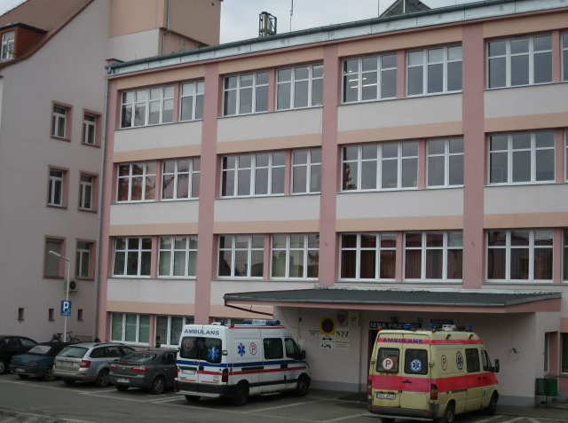 Szpital powiatowy w Głubczycach zwiększył liczbę łóżek dla pacjentów z koronawirusem