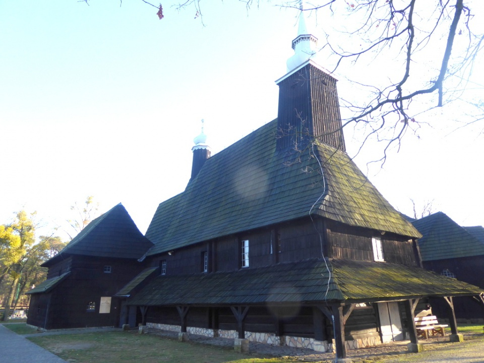 Kościół św. Anny w Oleśnie [fot. Witold Wośtak]