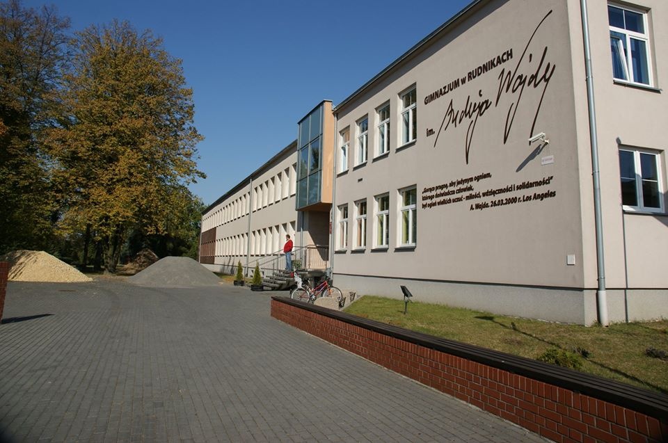 Budynek, w którym będzie funkcjonować żłobek [fot. www.facebook.com/Gmina Rudniki]
