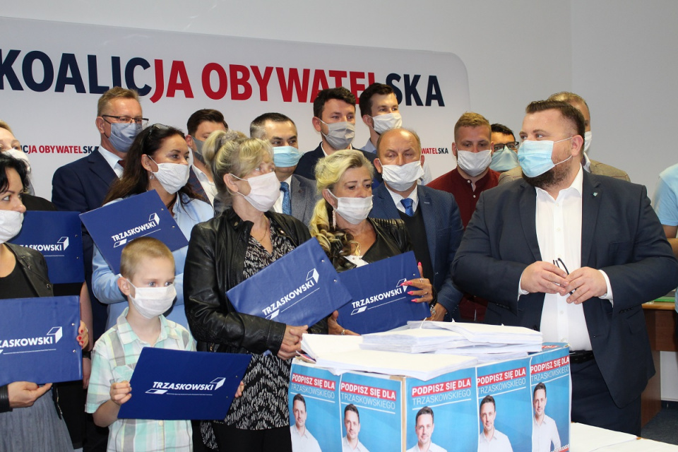 WYBORY 2020: Opolszczyzna zebrała ponad 30 tysięcy podpisów dla Rafała Trzaskowskiego [fot. Jolanta Jasińska-Mrukot]