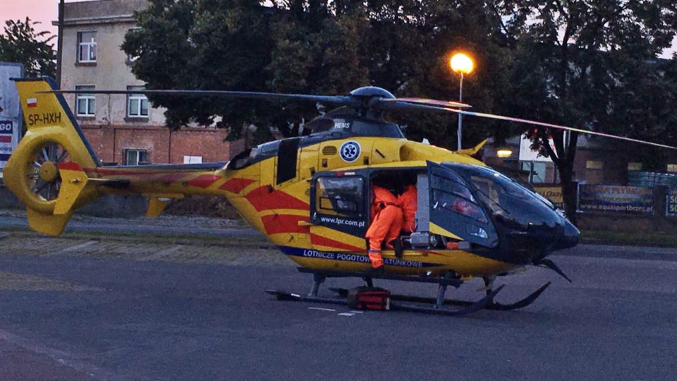 Mały pacjent droga lotniczą trafił do USK w Opolu [fot. Michał Kucharski]