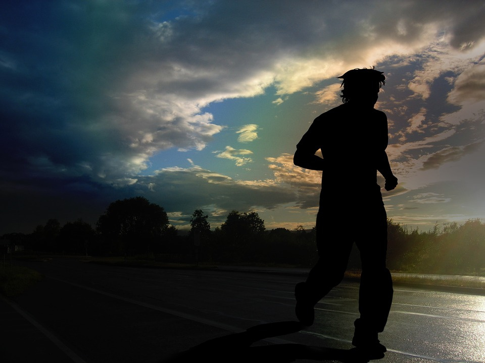 Wystartują o północy w maratonie "Od zmierzchu do świtu" [fot. https://pixabay.com/pl]