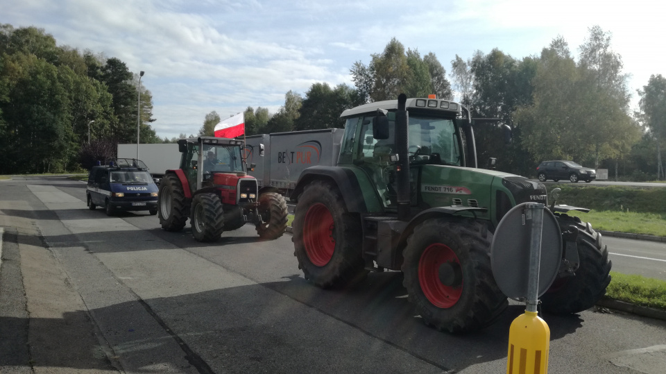 Protest rolników w rejonie Osowca przy DK 45 [fot.P.Wójtowicz]