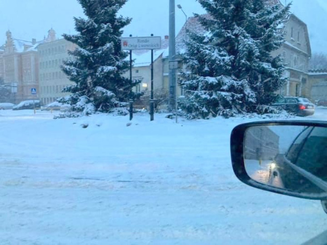 Kluczbork: zimowe utrzymanie dróg w odmiennej perspektywie burmistrza i byłego starosty
