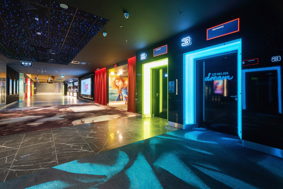 W centrum handlowym "Karolinka" otwarto nowe kino "Helios" [fot. facebook/HeliosPolska]