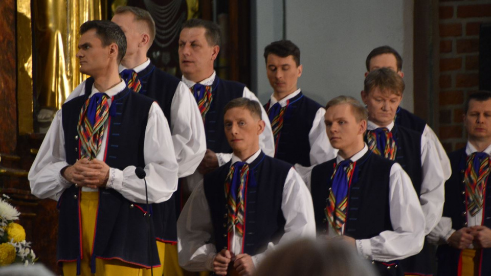 Zespół Śląsk zagrał w hołdzie dla Karola Cebuli w opolskiej katedrze [fot. Daniel Klimczak]
