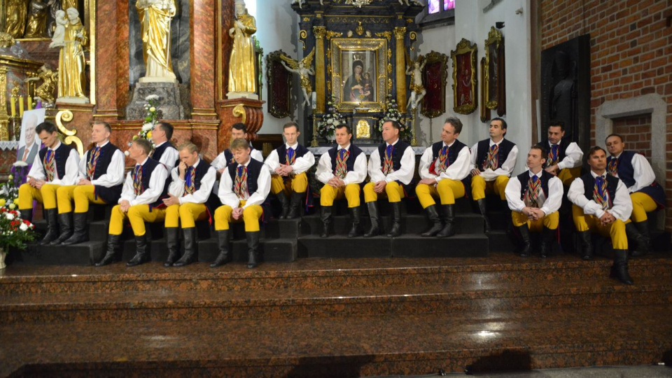 Zespół Śląsk zagrał w hołdzie dla Karola Cebuli w opolskiej katedrze [fot. Daniel Klimczak]