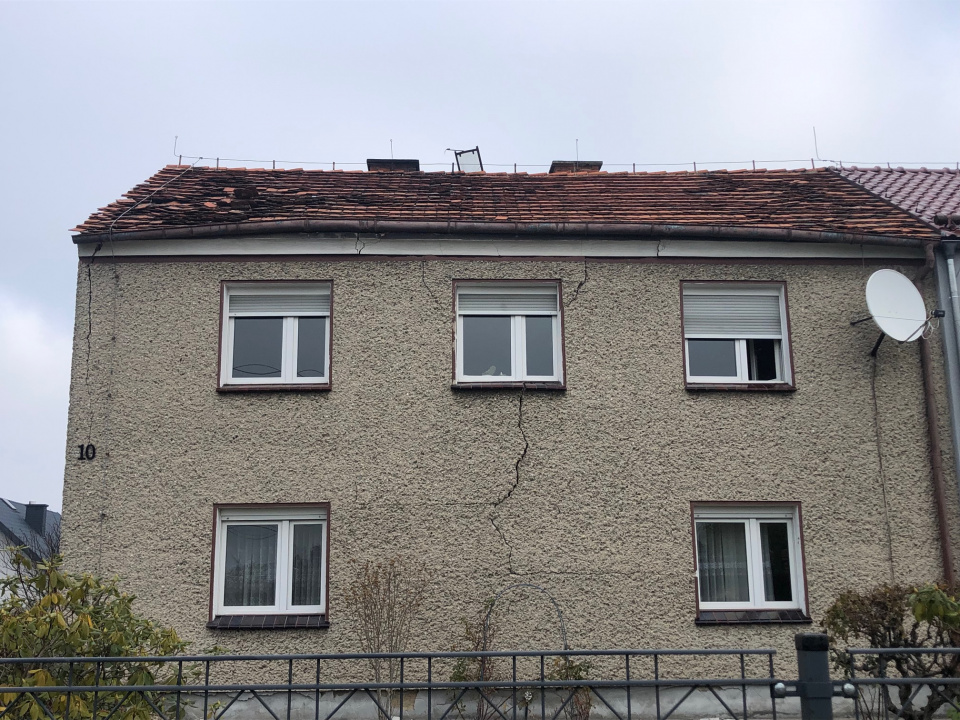 Uszkodzony dom w wyniku wybuchu gazu w Polskiej Nowej Wsi [fot.M.Matuszkiewicz]