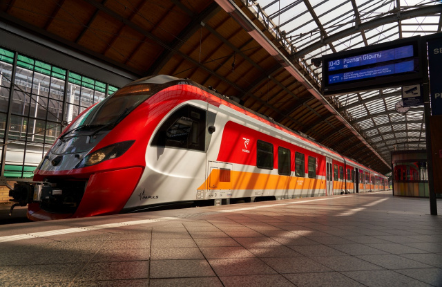 Polregio chce stworzyć aplikację, która nie tylko ułatwi zakup biletów, ale umożliwi podgląd trasy pociągu w czasie rzeczywistym