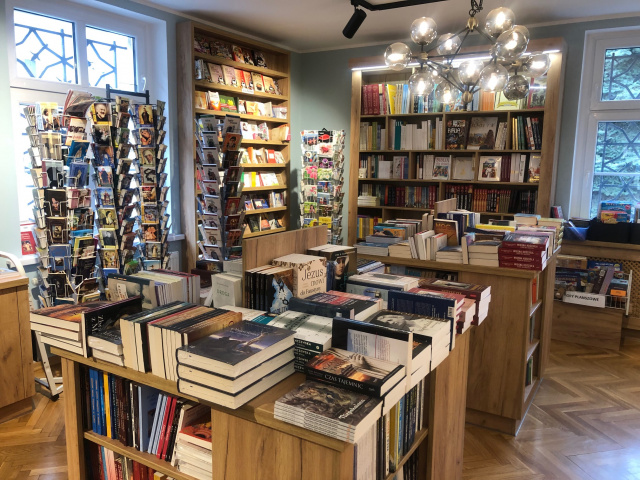 Co dziesiąta księgarnia w Polsce ma problemy finansowe. Powód Brak klientów i wzrost cen papieru
