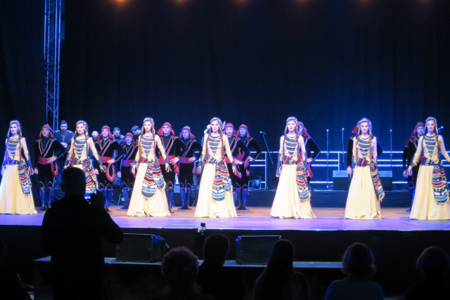 Tradycyjne gruzińskie pieśni i tańce zaprezentowano w Opolu [ZDJĘCIA]