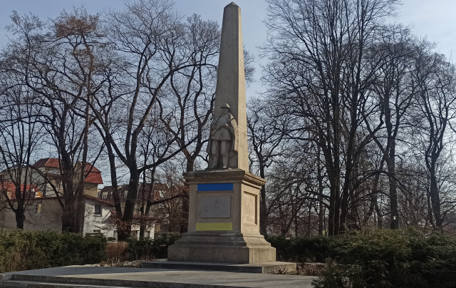 Czy pomniki Armii Czerwonej znikną z Głubczyc Jest wniosek radnej. To wyraz solidarności z narodem Ukrainy