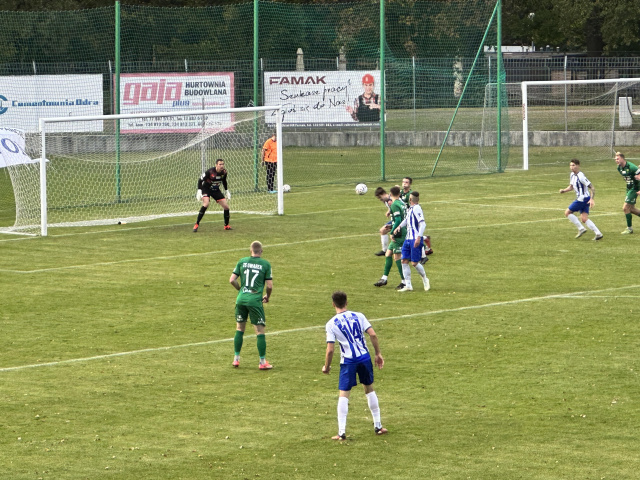 3. liga piłki nożnej: MKS Kluczbork przegrał na swoim boisku z Gwarkiem 1:2