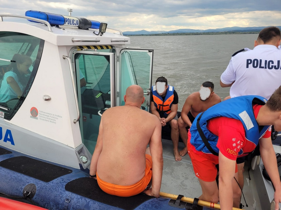 Ratownicy WOPR interweniowali na Jeziorze Nyskim [fot.WOPR Nysa]
