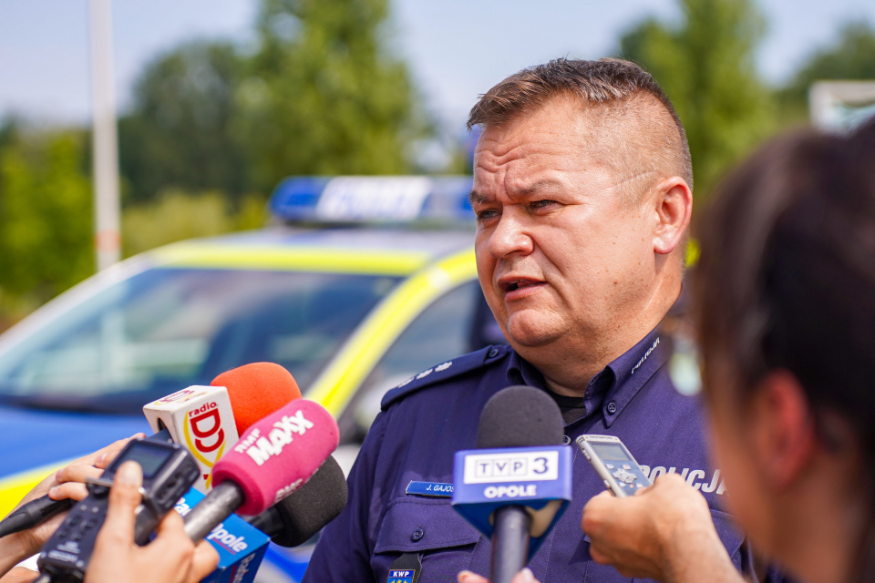 Opolska policja otrzymała nowe radiowozy [fot. Adam Dubiński]