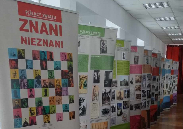 Dokonania wybitnych Polaków na wystawie w Głubczycach
