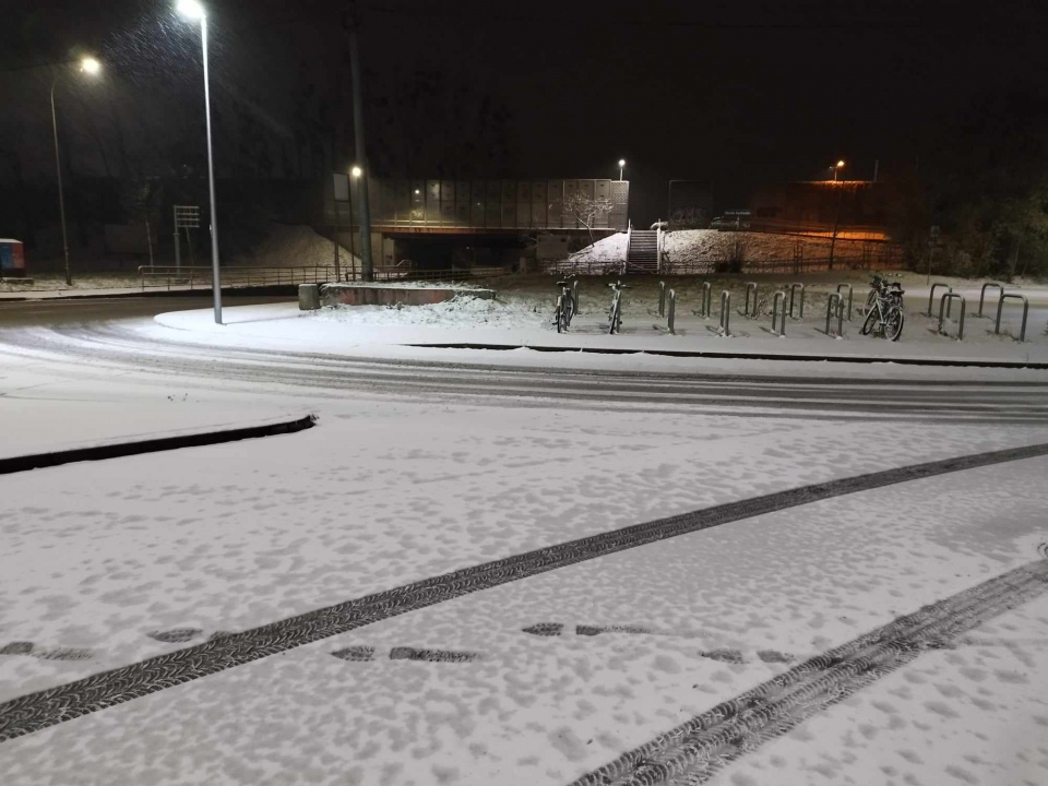 Zima, opady śniegu na Opolszczyźnie fot. słuchacz