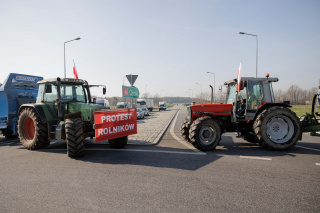 Protest rolników w Dobrodzieniu na DK46 [fot. Sławomir Mielnik]
