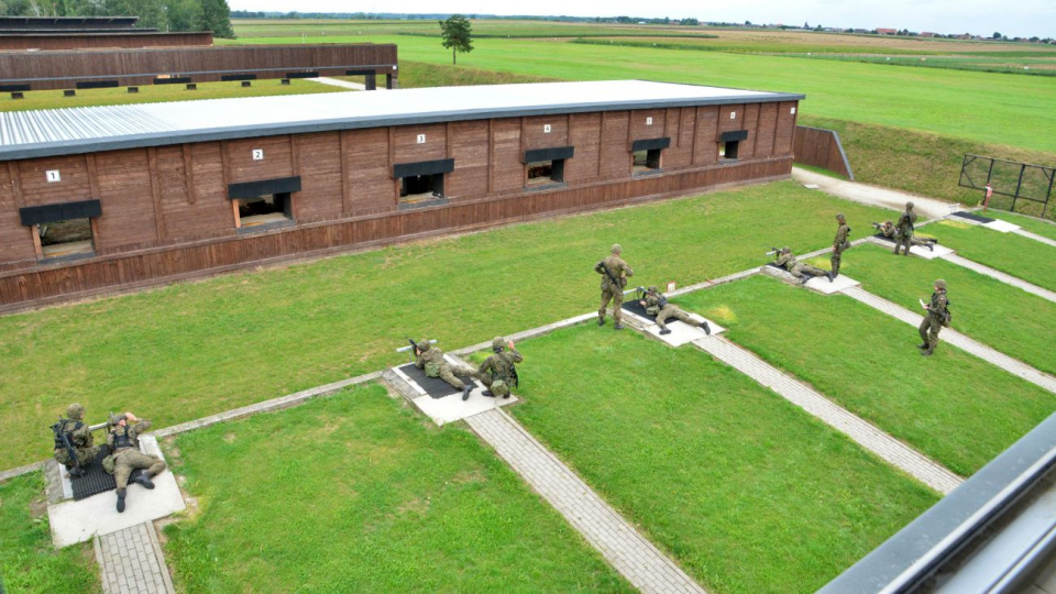 W Brzegu ponad 80 rekrutów kończy szkolenie w ramach dobrowolnej zasadniczej służby wojskowej [fot. Daniel Klimczak]