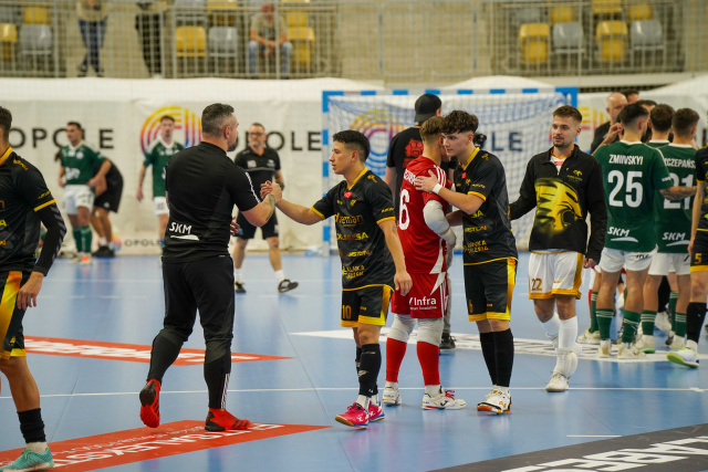 Dreman Exlabesa podejmie BSF Bochnia. Futsalowa sobota w Komprachcicach