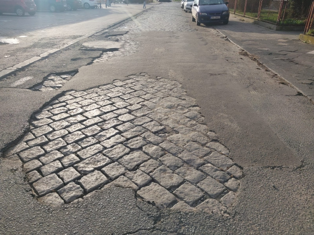 Ulica Chełmońskiego w Opolu jako drogowa antywizytówka miasta [INTERWENCJA]
