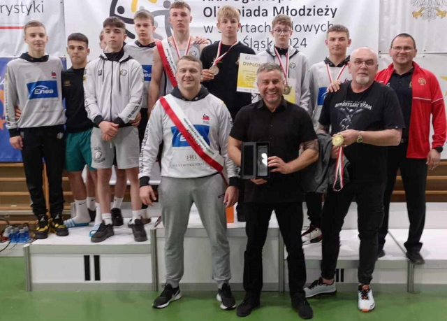 Cztery medale zapaśników z Namysłowa na Ogólnopolskiej Olimpiadzie Młodzieży