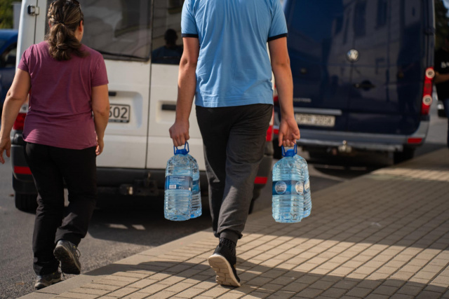 Potrzebny chleb, woda i rzeczy do sprzątania. Caritas prowadzi zbiórkę dla powodzian