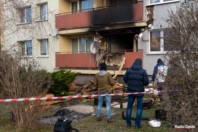 Tragiczny pożar w Opolu. Trwa policyjne śledztwo i ocena konstrukcji bloku [ZDJĘCIA]