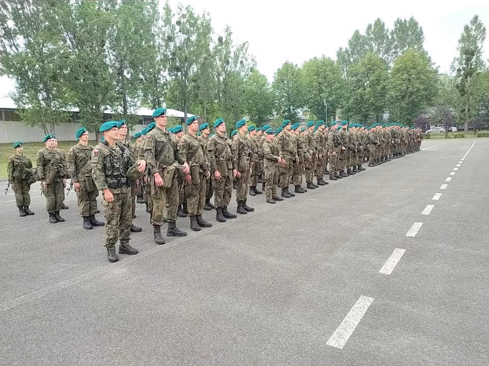 Dobrowolna zasadnicza służba wojskowa w 10. Opolskiej Brygadzie Logistycznej [fot. Witold Wośtak]