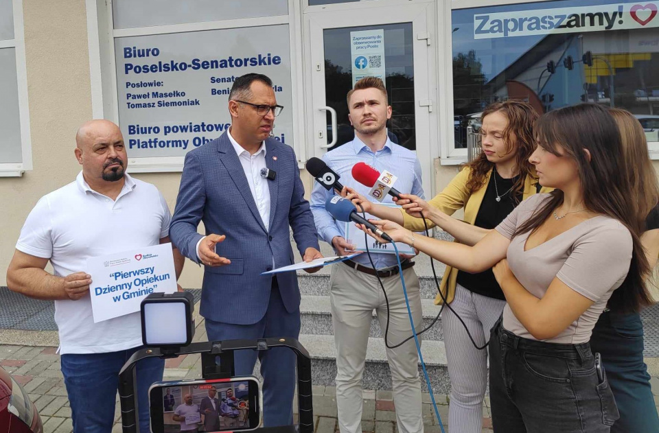 Paweł Masełko na konferencji prasowej w Kędzierzynie-Koźlu - [fot: Grzegorz Frankowski]