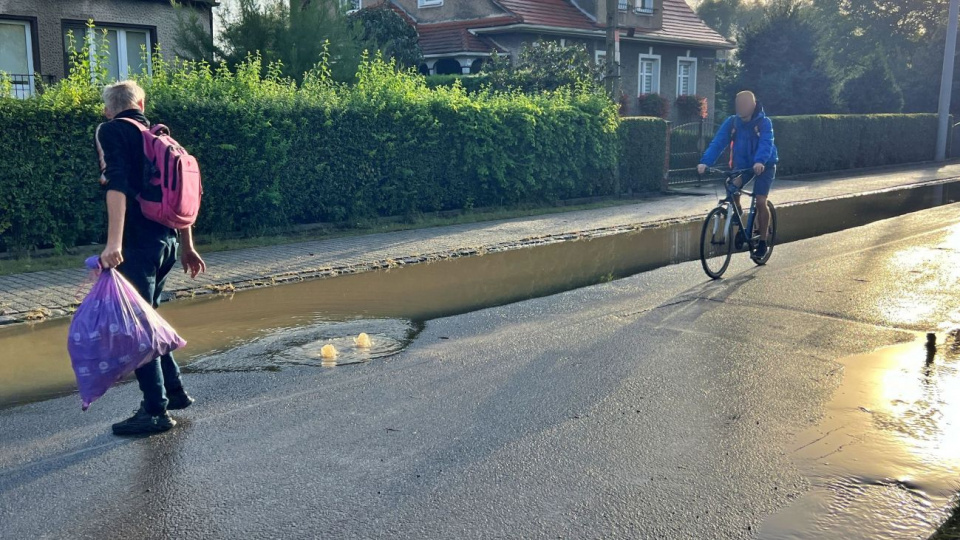 Przez Brzeg przechodzi fala wezbraniowa. Na razie nie spełniają się czarne scenariusze [fot. Daniel Klimczak]