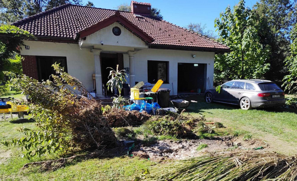 Archiwum: Sprzątanie w powiecie głubczyckim - [fot: Grzegorz Frankowski]