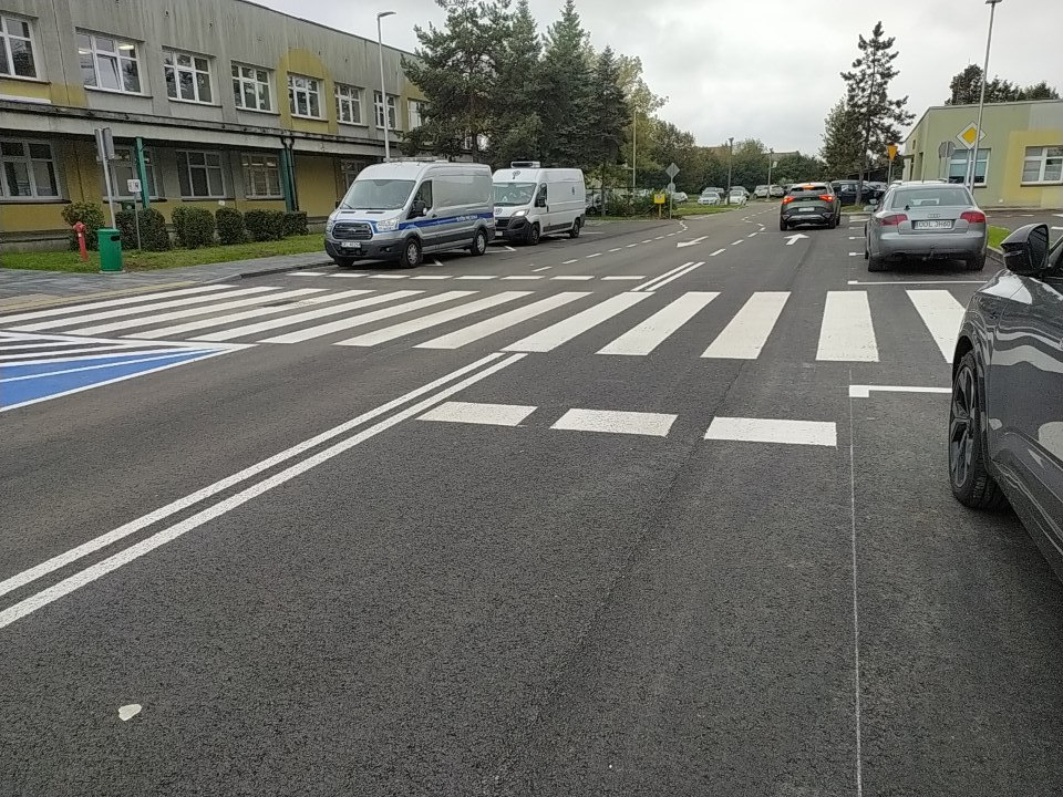 Wyremontowany parking przy szpitalu w Oleśnie [fot. Witold Wośtak]