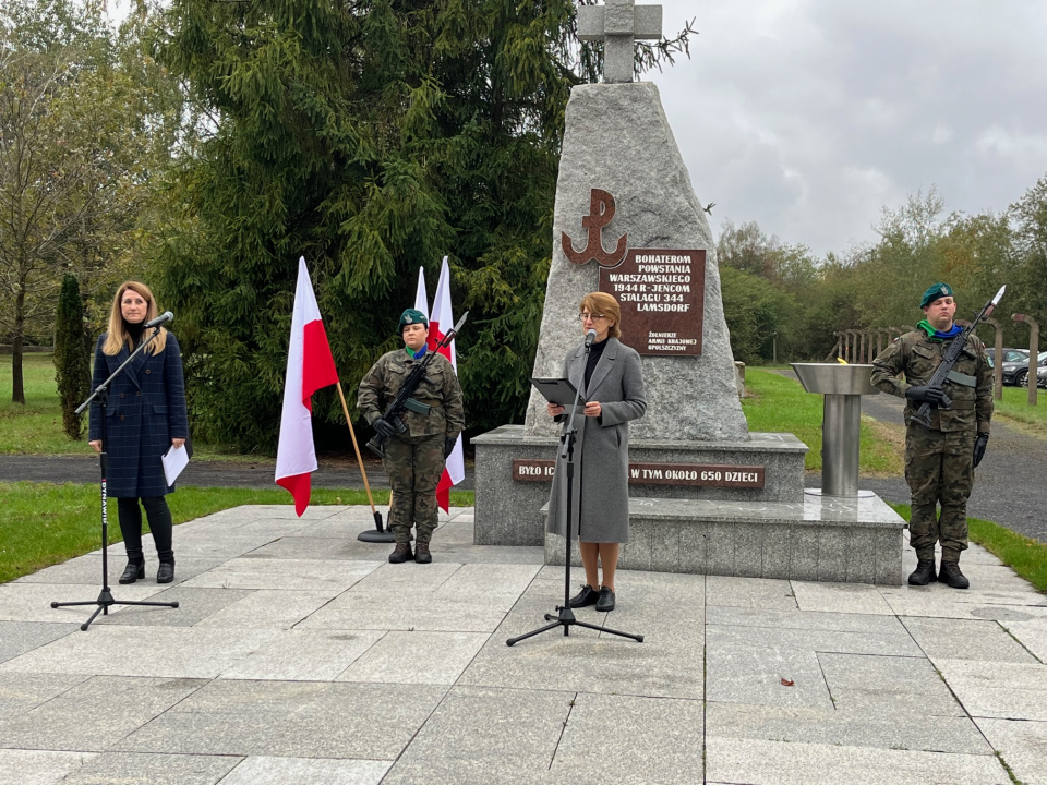 Mija 80 lat od I transportu powstańców warszawskich do Stalagu 344 Lamsdorf [fot. Monika Matuszkiewicz]