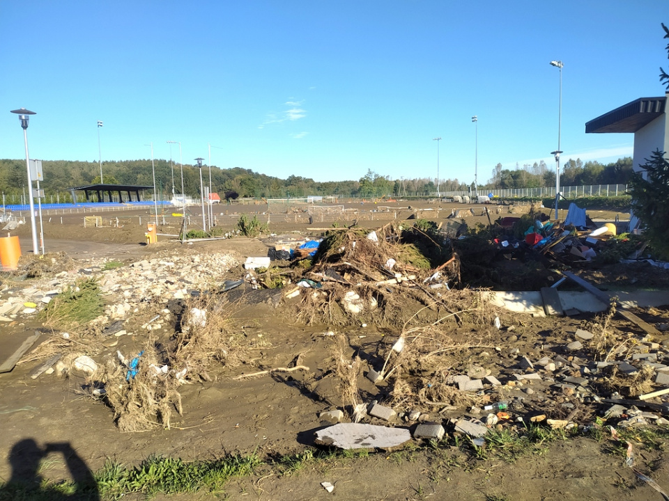 Stadion miejski w Głuchołazach, 07.10.2024 r. [fot. Witold Wośtak]