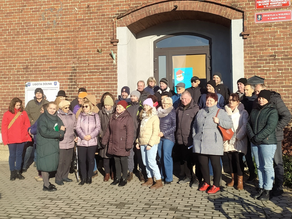 Protest przeciwko budowie wytwórni mas bitumicznych w Ligocie Dolnej obok Kluczborka [fot. Witold Wośtak]