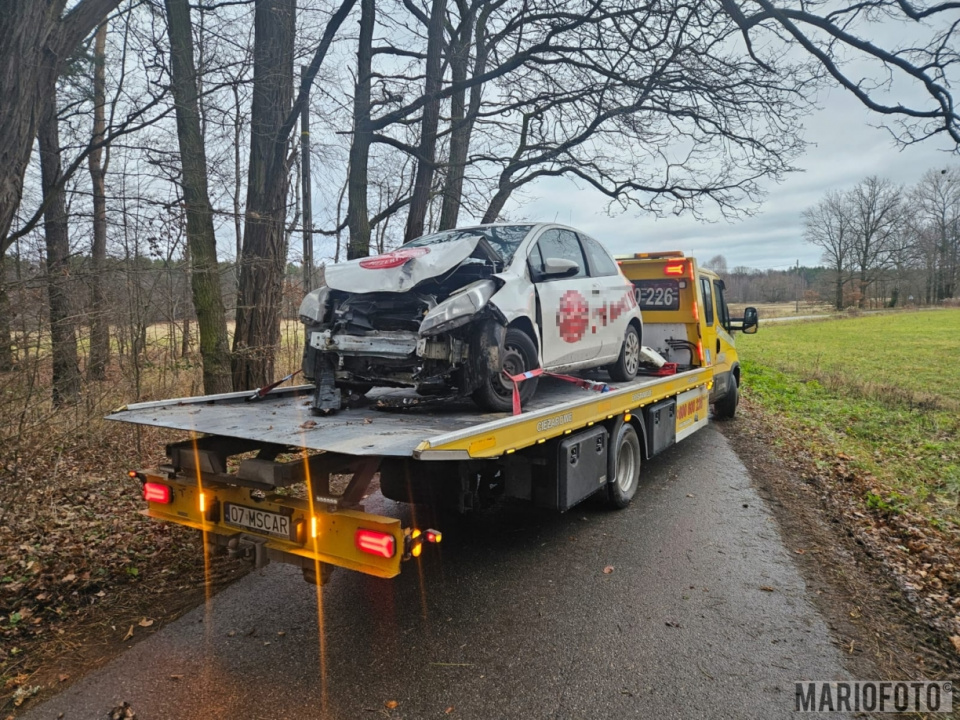 Wypadek na trasie Murów – Okoły [fot. Mario]