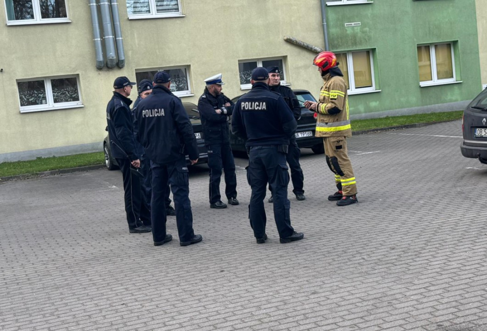 Ćwiczenia w Ośrodku Wychowania i Szkolenia w Namysłowie [fot. archiwum namysłowskiej policji]