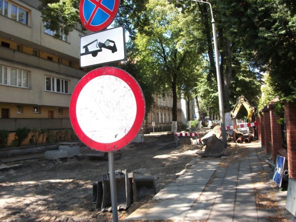 Trwa przebudowa ulicy Grunwaldzkiej w Opolu, fot. Monika Antczak