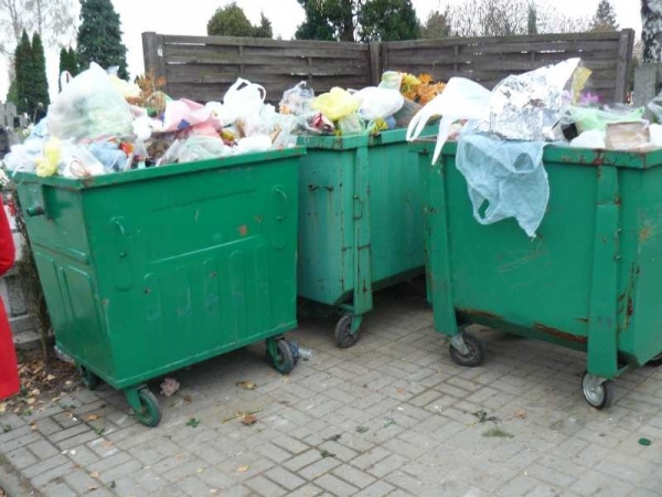 Wywóz śmieci w Oleśnie droższy o 70 procent. Gmina nie ma wpływu na ceny