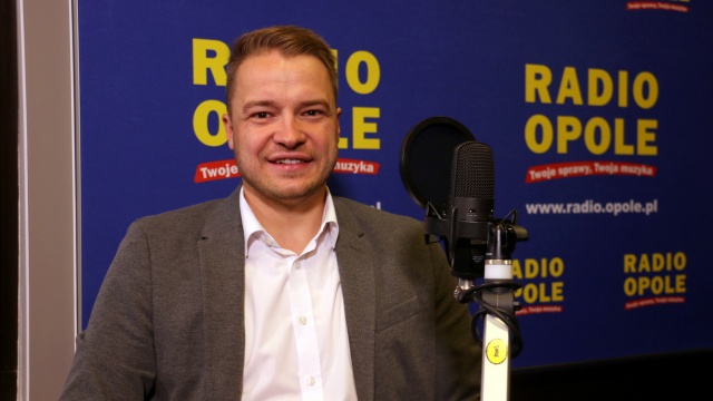 Nowy burmistrz Ujazdu Hubert Ibrom jest jednym z najmłodszych włodarzy w Polsce