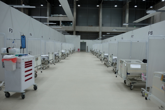 Szpital tymczasowy w CWK uruchomi kolejne 8 łóżek dla pacjentów w części ogólnej