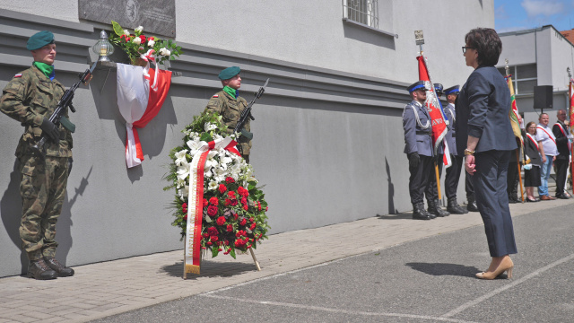 W Kędzierzynie-Koźlu upamiętniono ofiary ludobójstwa na Wołyniu. Nie wolno nam zapomnieć o tym okrucieństwie [ZDJĘCIA, FILM]